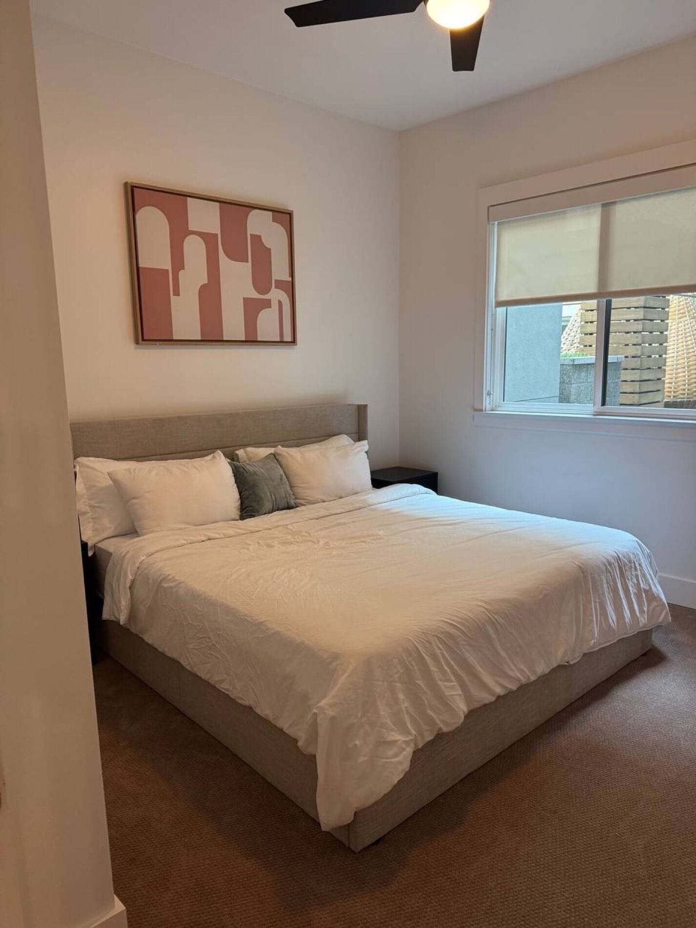In-room safe, iron/ironing board, WiFi, bed sheets