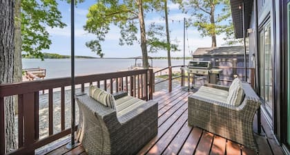 Huge Views! | Waterfront | Dock | Kayaks | Firepit