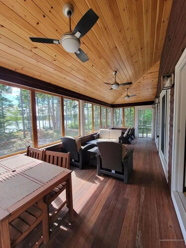 Private 14 acre waterfront 3-bedroom cabin in the peaceful forests of Maine