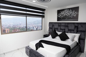 Room - Vrbo Property (Medellín)