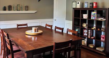 3-bedroom house in gorgeous Mount Pleasant MI home to CMU and Soaring Eagle.