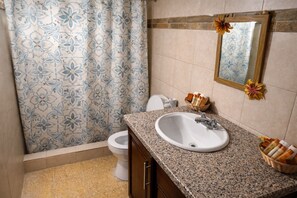 Towels, soap, toilet paper - Vrbo Property (Cabo rojo)