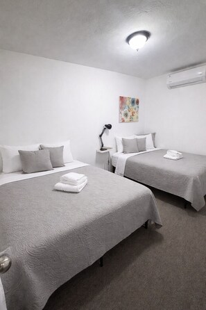 Room - Peaceful 2 bedroom hotel with AC in charming Cabo Rojo (Cabo rojo)