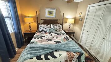 2 bedrooms, iron/ironing board, travel crib, free WiFi