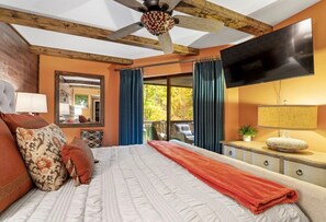 2 slaapkamers, een strijkplank/strijkijzer, reisbedje, gratis wifi