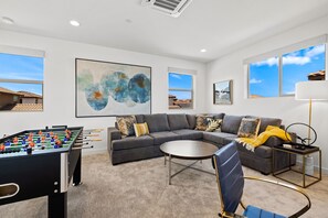 Living area - Casa Dream Whisperer 355 - PGA West - Sleeps 6 - Pool/Fitness (La Quinta)