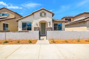 Exterior - Casa Dream Whisperer 355 - PGA West - Sleeps 6 - Pool/Fitness (La Quinta)