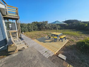 屋外ダイニングエリア