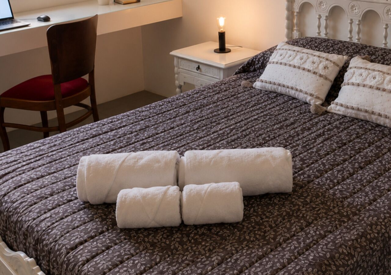 Iron/ironing board, free WiFi, bed sheets, wheelchair access