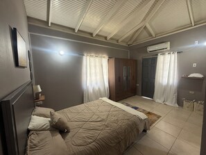 Room - Roystonia Suites-Modern, secure and comfortable (Couva)