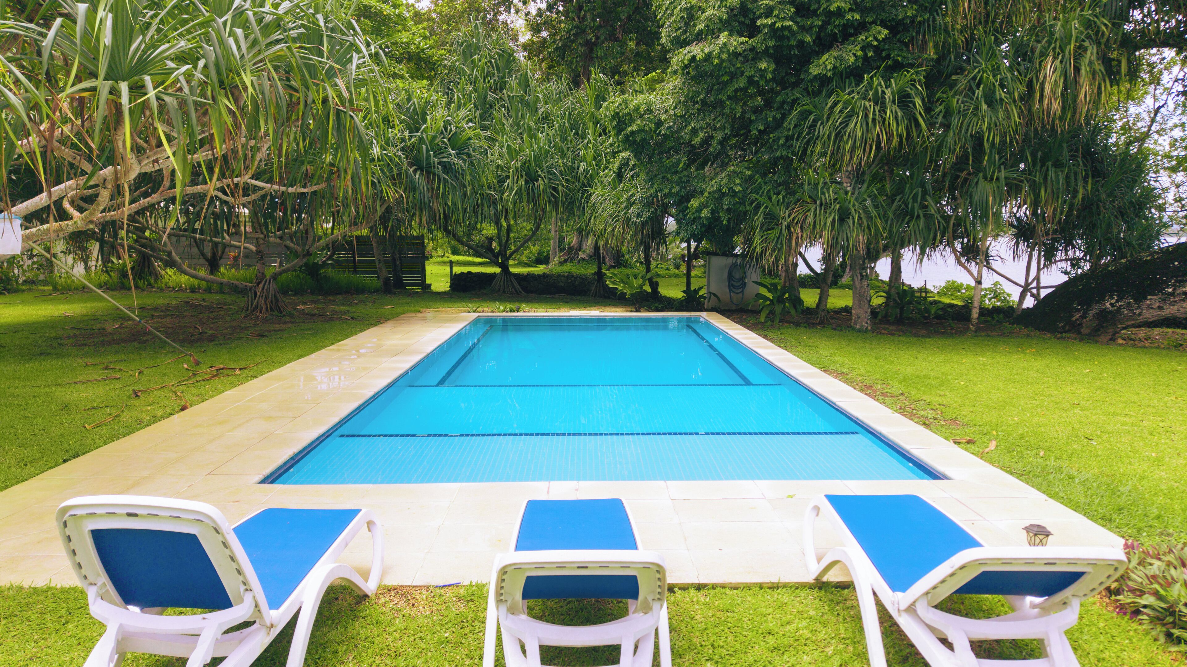 Piscine extérieure
