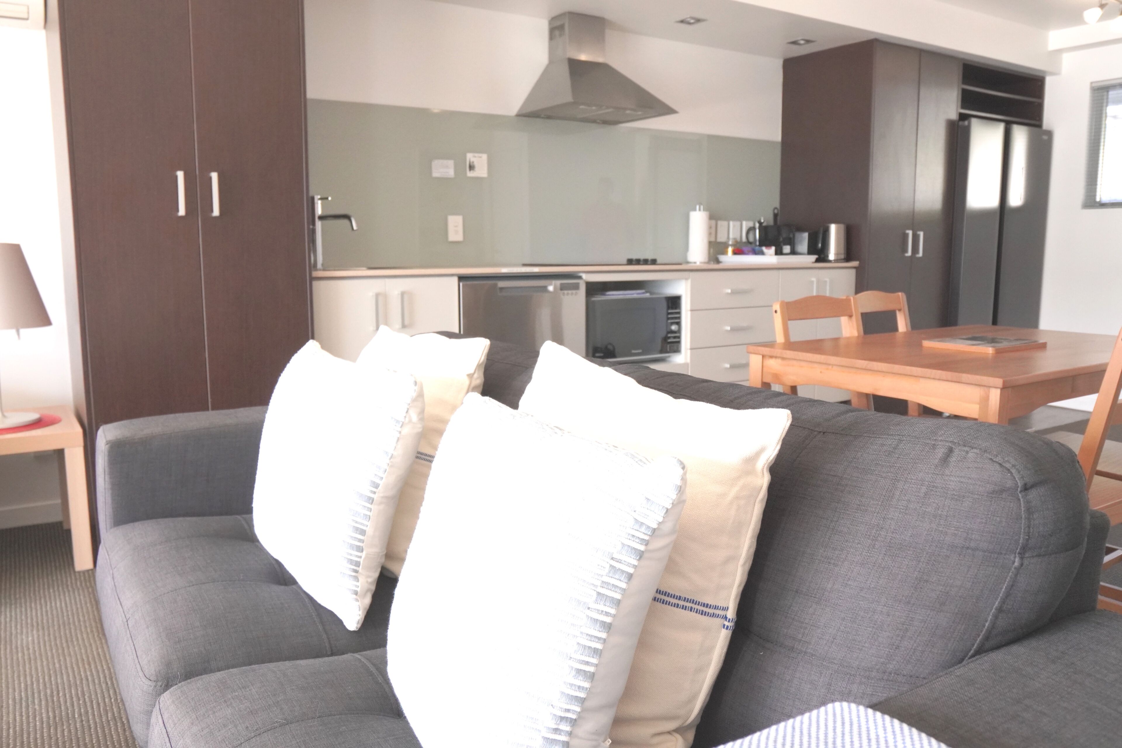 Deluxe Apartment, Balcony, Beach View | Living area