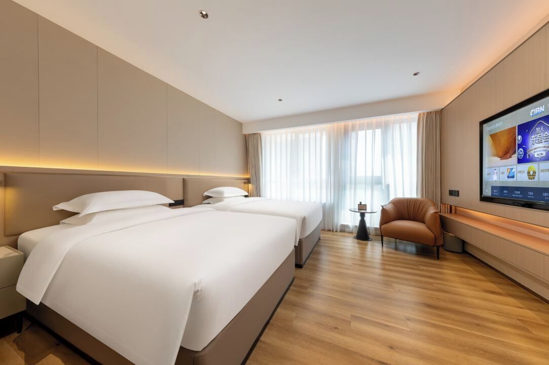 Standard Double Room | In-room safe, blackout drapes, free WiFi