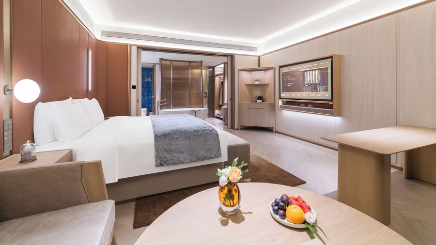 Crystal Hotel Shenzhen Dalang biz Center
