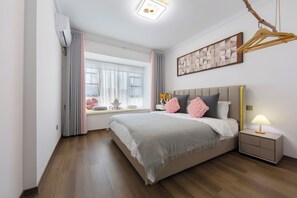 Ropa de cama de alta calidad, wifi gratis y ropa de cama 
