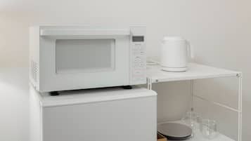 Double Room, Non Smoking | Microwave