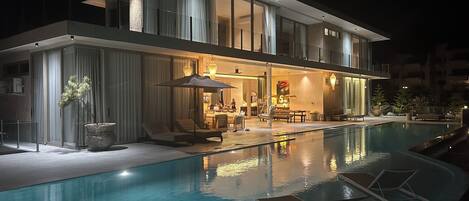 Villa, 6 habitaciones, con acceso para personas discapacitadas, alberca privada | Alberca | Alberca al aire libre