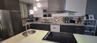 Brossard home inn