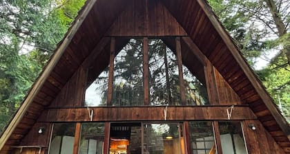 Cozy chalet in West Vancouver