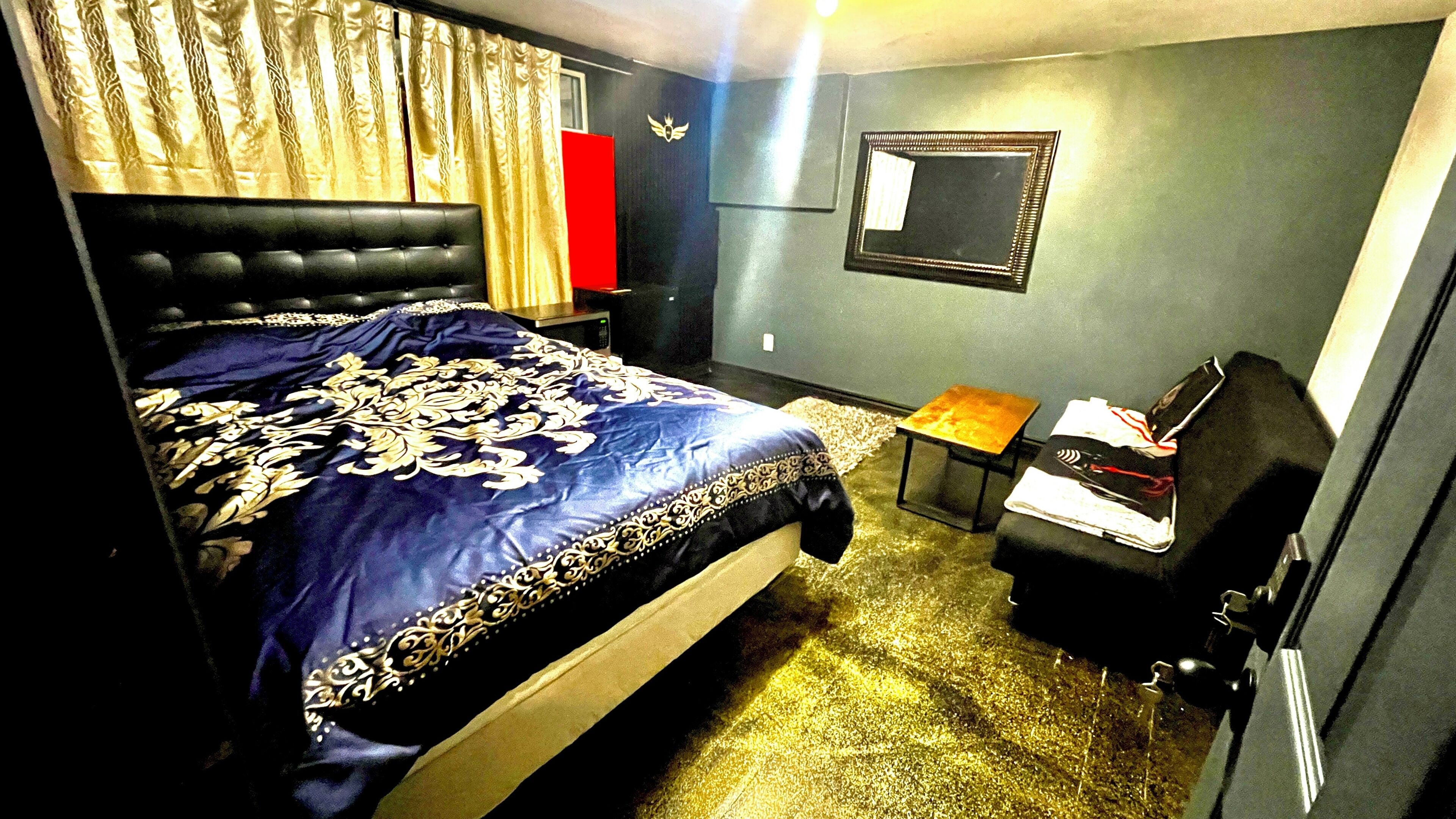 1 bedroom, WiFi (free), bed sheets