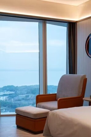 Phòng đơn Tiêu chuẩn, quang cảnh thành phố | Bộ đồ giường cao cấp, nệm có lớp đệm bông 