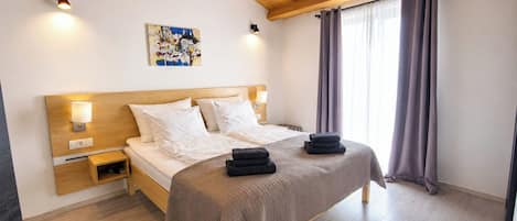 Perhehuvila, useita makuuhuoneita (Villa Anastazija) | 5 makuuhuonetta, ilmainen Wi-Fi, vuodevaatteet