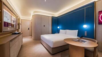Executive Single Room, City View | Premium bedding, down comforters, memory foam beds, free minibar