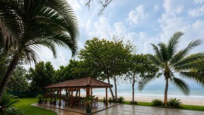 Tempat makan luar