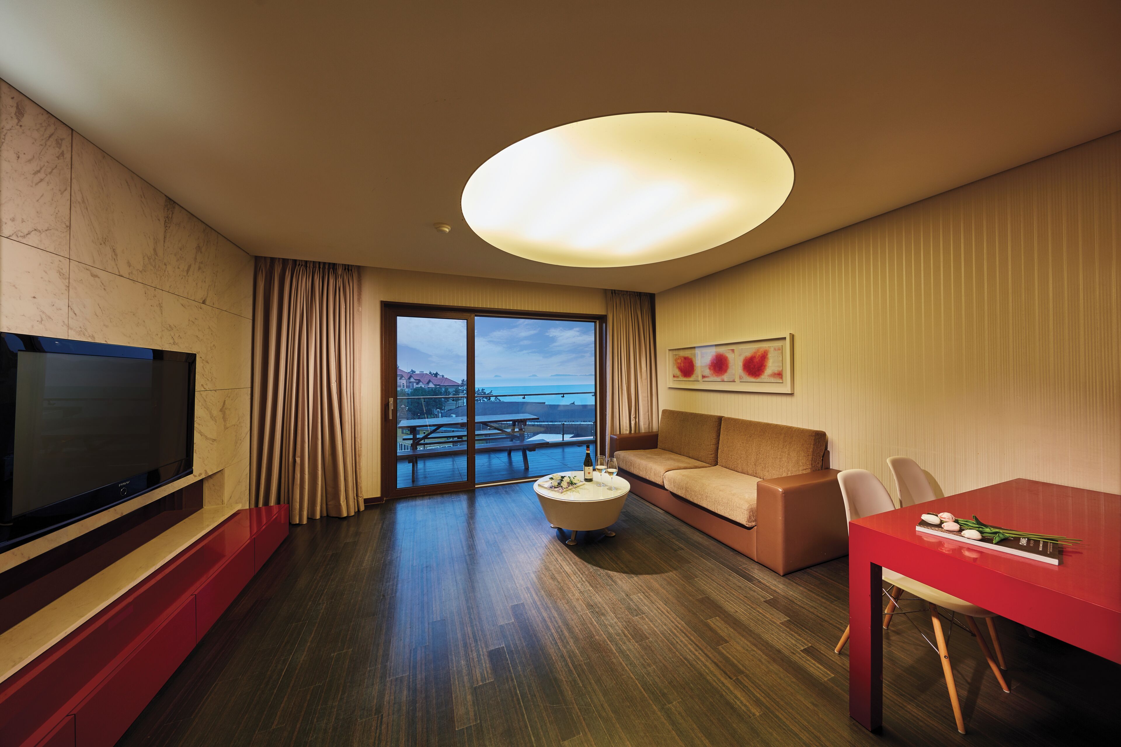 28 Pyeong B | Individually decorated, individually furnished, desk, free WiFi