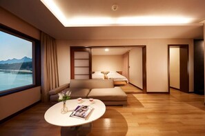 Individually decorated, individually furnished, desk, free WiFi - Eldorado Resort (Sinan)