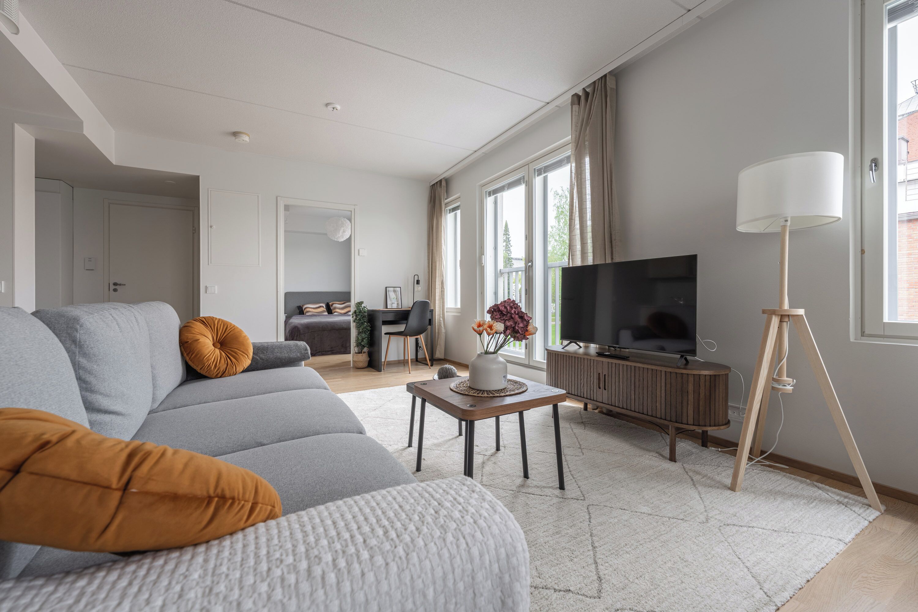 Appartamento Comfort, 2 camere da letto, sauna | Area soggiorno | Smart TV 50 pollici con canali via cavo