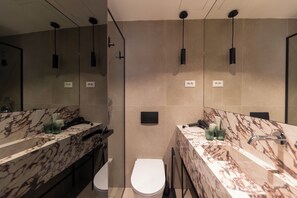 Single Room | Bathroom - Hidden Tree Heritage Hotel (Zadar)