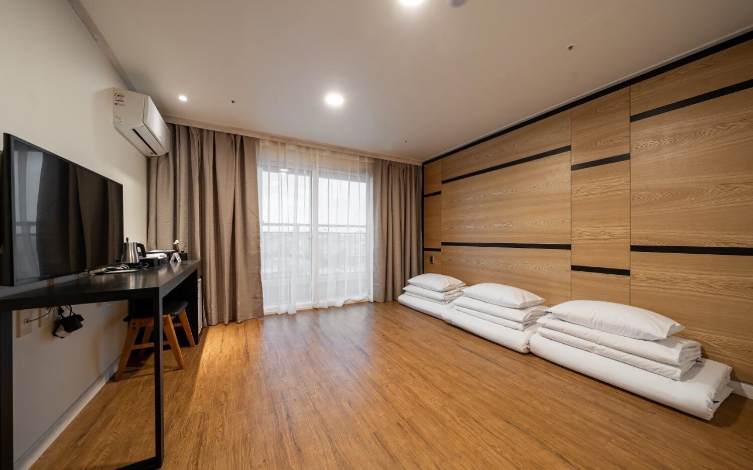 Ondol Room (Korean Style) | Wi-fi percuma 