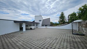 Villa, 4 Bedrooms, Private Pool | Bahagian luar