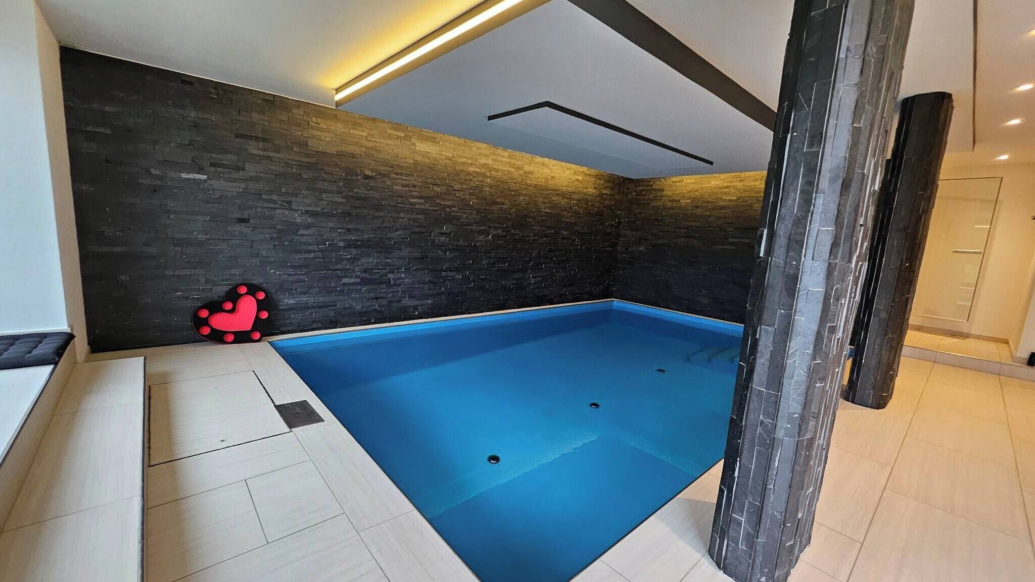 Vila, 4 kamar tidur, kolam renang pribadi | Kolam renang | Kolam renang indoor