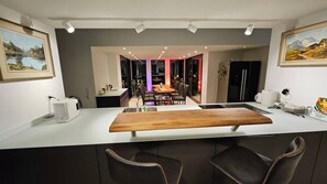 Villa, 4 Bedrooms, Private Pool | Dining