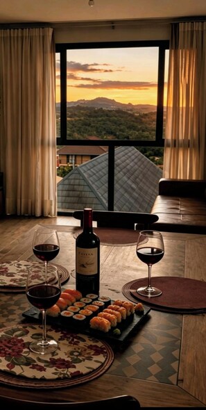 Unclassified image, 2 of 12, button - Apartment with a beautiful view of the Serra Valley. (Gramado)