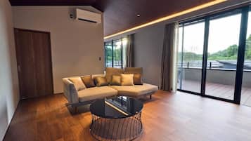 Luxury Suite, Private Bathroom | Free WiFi