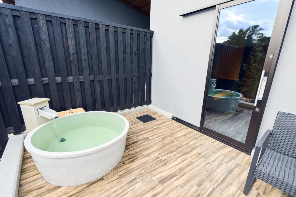Twin Room, Lanai, Garden View | Free WiFi