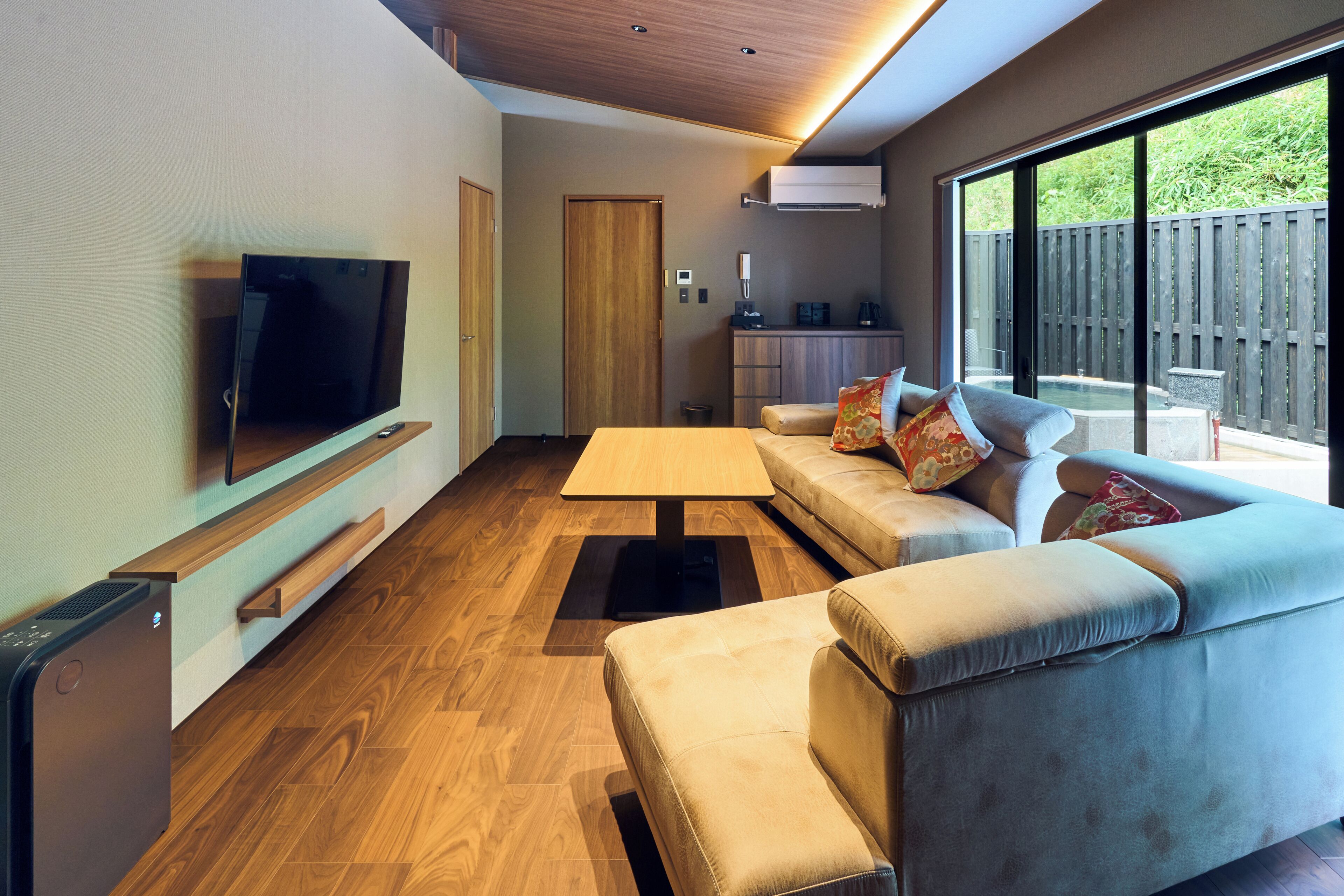 Junior Suite, Private Bathroom | Free WiFi