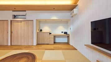 Twin Room, Lanai, Garden View | Free WiFi