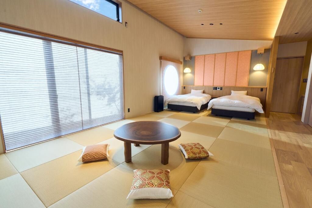 Twin Room, Lanai, Garden View | Free WiFi
