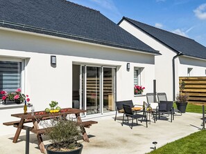 Terrace - Ti Michel by Interhome (Plouguerneau)