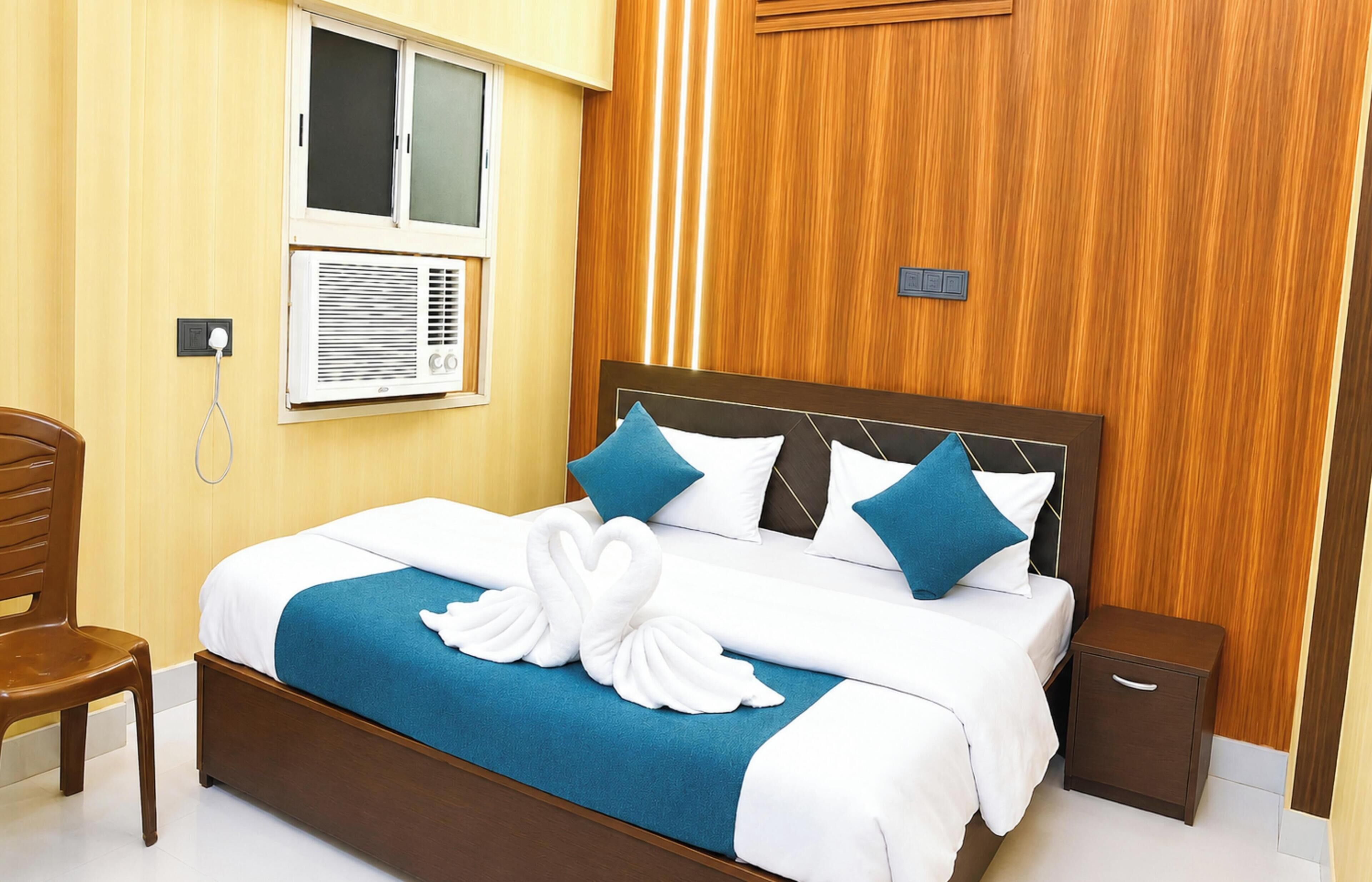Habitación doble superior, Aire acondicionado | Ropa de cama hipoalergénica, escritorio, sistema de insonorización