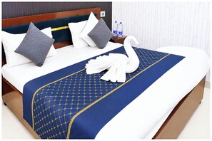 Doppia Deluxe, aria condizionata | Biancheria da letto ipoallergenica, una scrivania, insonorizzazione