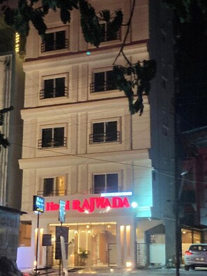 Exterior - Hotel Rajwada Nagpur (Nagpur)
