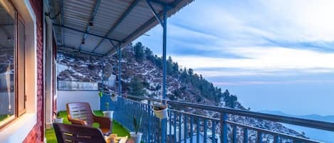 Studio, Balcony, Valley View | Property grounds