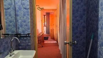 Shower, towels, soap, shampoo