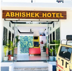 Exterior - Hotel Abhishek Sonprayag (Ukhimath)
