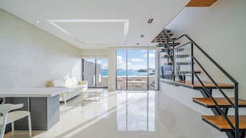 Basic Room, 1 Bedroom (P3 (Pool Villa, Jet Spa, Breakfast)) | 1 bedroom, free WiFi